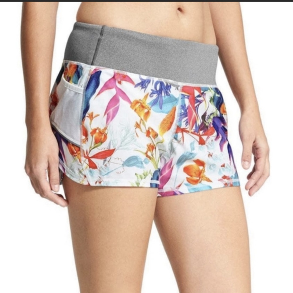 Athleta Tropical Lilies Ready Set Go Floral Shorts